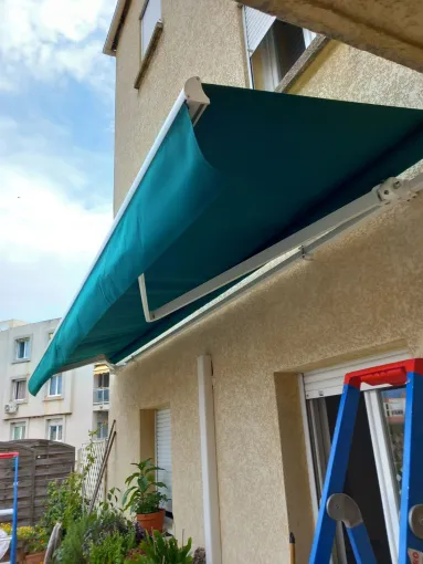 Pose de store banne manuel ou électrique sur bastia, Bastia, MP MENUISERIE
