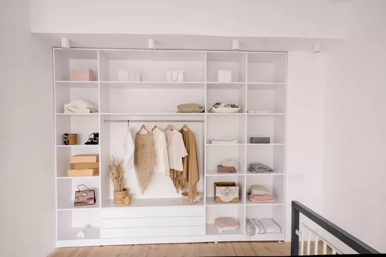 Construction d'un dressing sur mesure, Bastia, MP MENUISERIE